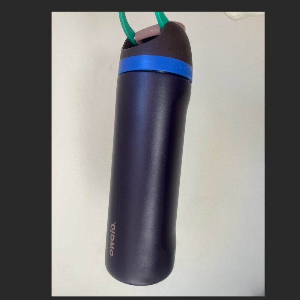 Owala FreeSip Waterbottle 24 oz New
